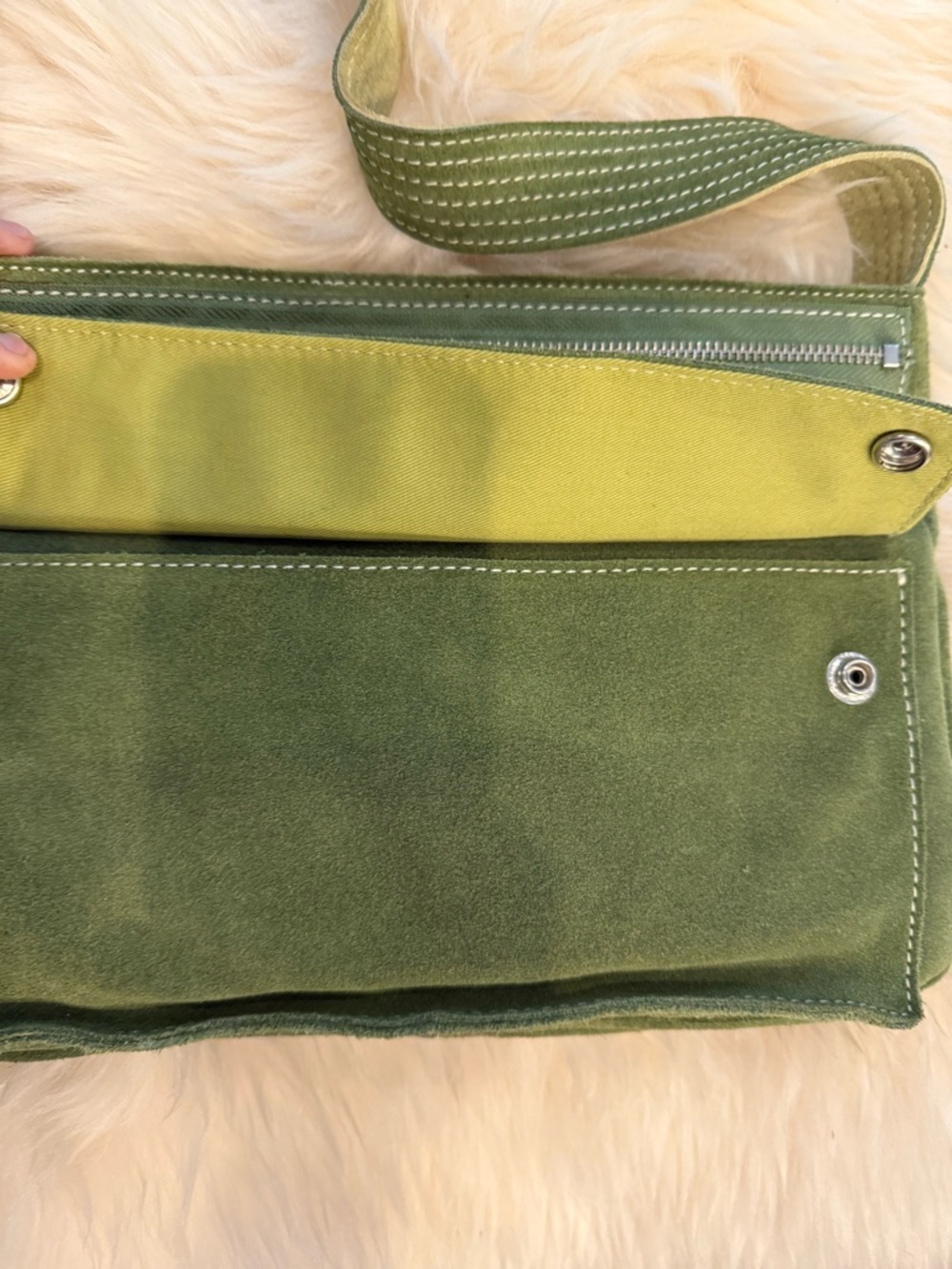 Banana Republic Olive Green Suede Shoulder Bag - Picture 3 of 15